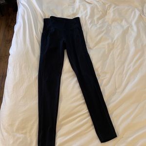 Girlfriend collective leggings